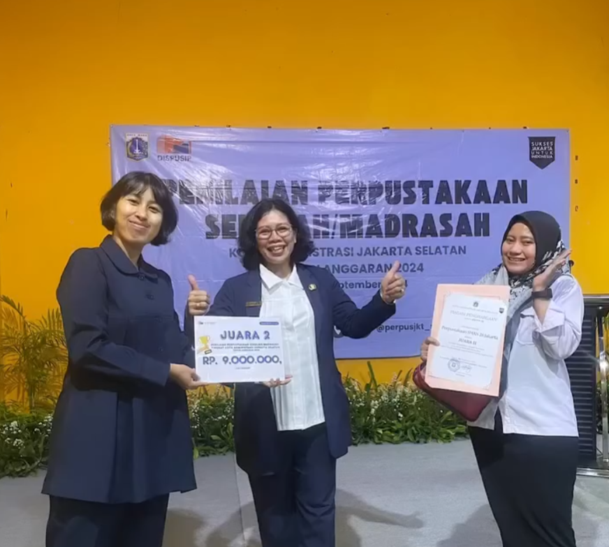 Perpustakaan Nusantara SMAN 28 Jakarta Meraih Juara 2